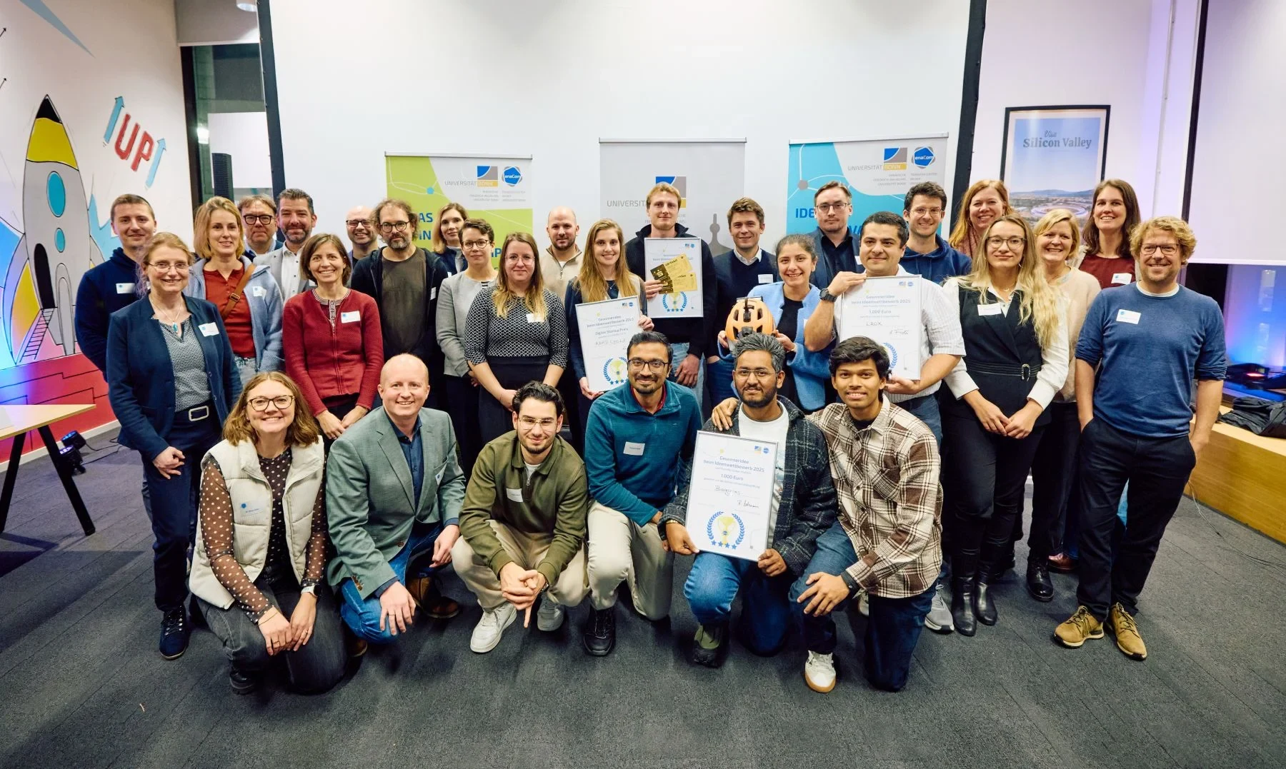 Gruppenfoto_Ideenwetbewerb.webp