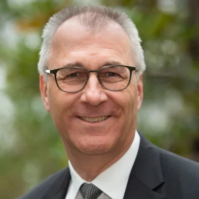 Volker Klein_Foto Barbara Frommann.jpg