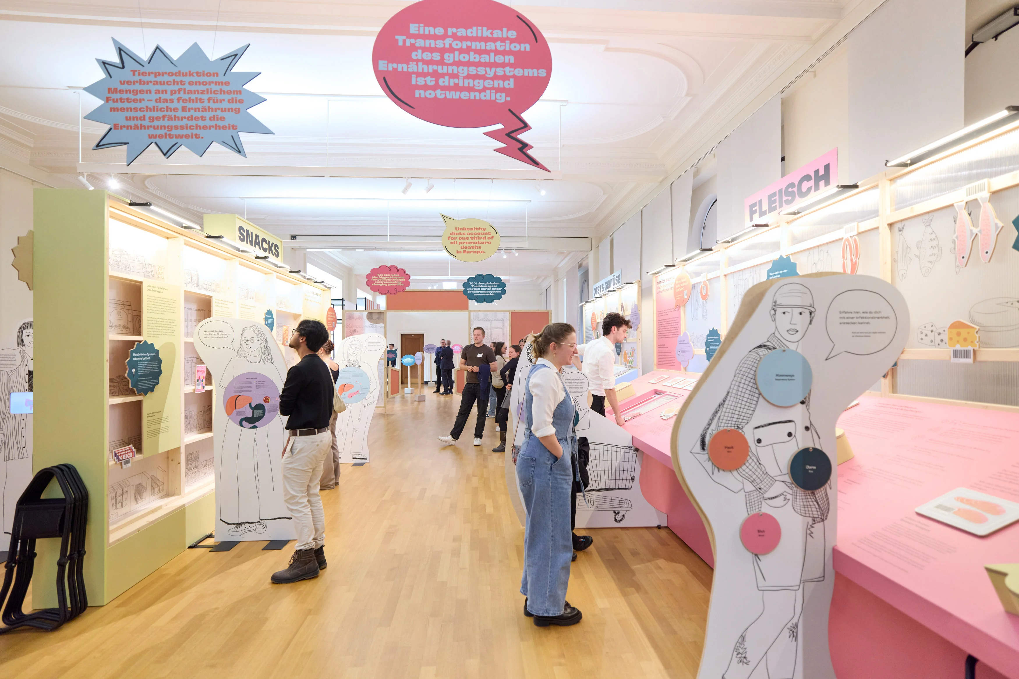 Die Ausstellung fand bei den Anwesenden großen Anklang