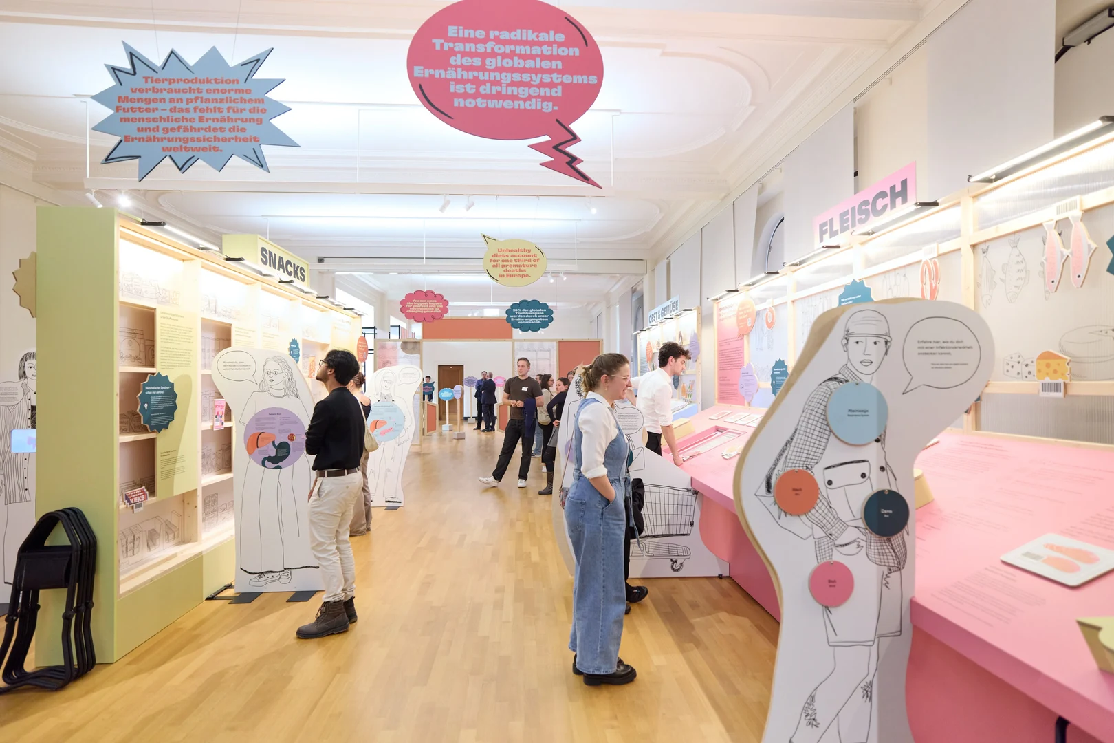 Die Ausstellung fand bei den Anwesenden großen Anklang